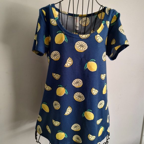 LuLaRoe Classic Tee (tee only!) - Picture 1 of 8